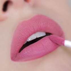 Помада губная жидкая мат. Nude Matte тон: 15 арт.РБ733-16 - фото