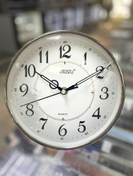 Часы настольные 