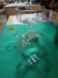 12612 Н-р шампанок 