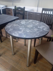 Стол из постформинга D800*28 ножки Глобо (хром) - фото