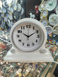Часы настольные 