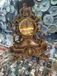 Часы настольные 